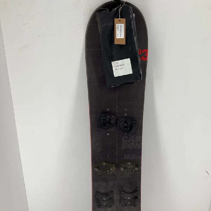 G3 Scapegoat Splitboard w/ Pucks (No Bindings) w/ G3 Climbing Skins