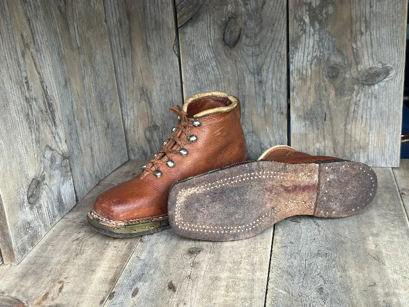 Vintage Brown Leather Ski Boots